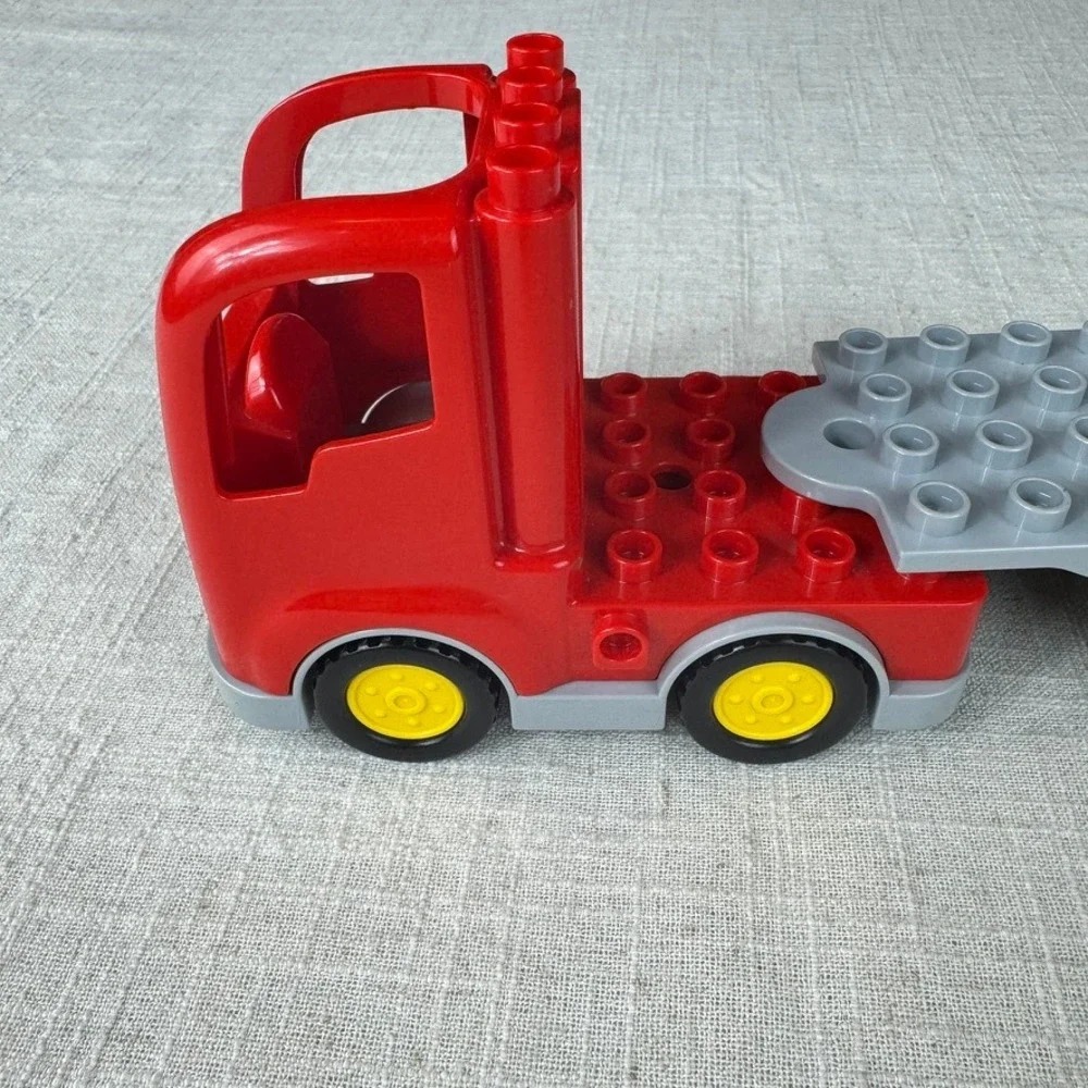 LEGO Duplo Spider-Man Semi Truck Kids Red Grey Excellent Marvel Toy Vehicle